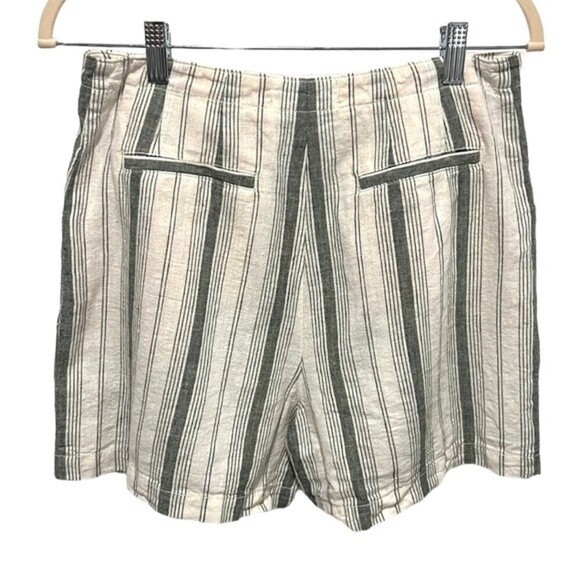 By Anthropologie linen blend green and green striped 4” shorts size 4 - Picture 2 of 7